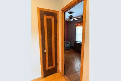 5501 N Parkside Avenue, Chicago, IL 60630 - Photo 14