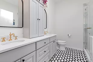 2089 W Wabansia Ave, Chicago, IL 60647 - Photo 10