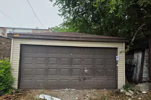 6520 S Talman Ave, Chicago, IL 60629 - Photo 2