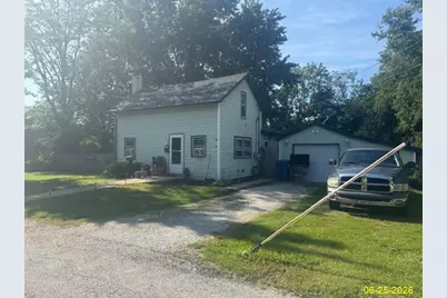 709 N Maple Street, Momence, IL 60954 - Photo 2