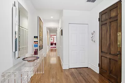 524 W Oakdale Avenue #2, Chicago, IL 60657 - Photo 12