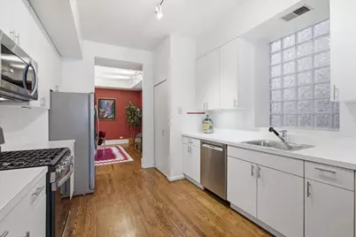 524 W Oakdale Avenue #2, Chicago, IL 60657 - Photo 16