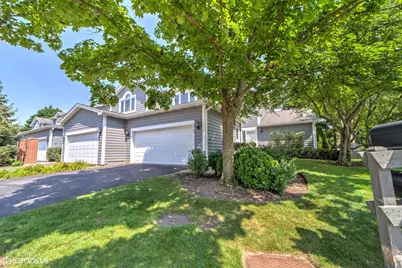 2768 The Mews, Northbrook, IL 60062 - Photo 2