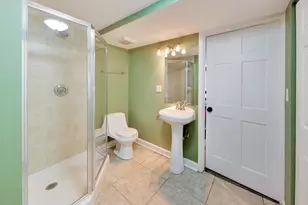 2711 Elgin Rd, Evanston, IL 60201 - Photo 24