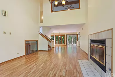 1219 Golf View Drive, Woodridge, IL 60517 - Photo 4