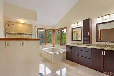 1219 Golf View Drive, Woodridge, IL 60517 - Photo 18