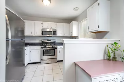 1645 Apple Tree Lane, West Chicago, IL 60185 - Photo 10