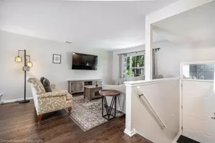 1645 Apple Tree Ln, West Chicago, IL 60185 - Photo 6