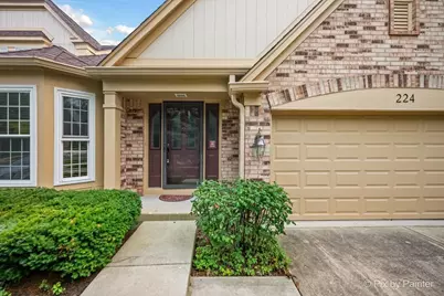 224 Lorraine Circle #224, Bloomingdale, IL 60108 - Photo 2