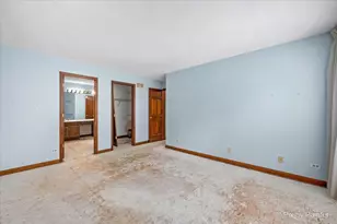224 Lorraine Cir, Bloomingdale, IL 60108 - Photo 18