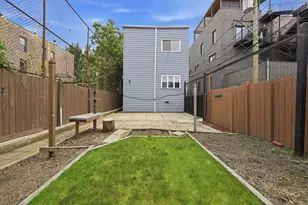 1354 W Ohio St, Chicago, IL 60642 - Photo 10