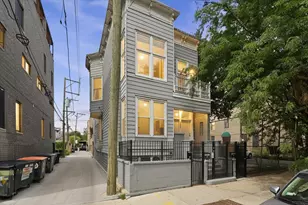 1354 W Ohio St, Chicago, IL 60642 - Photo 1
