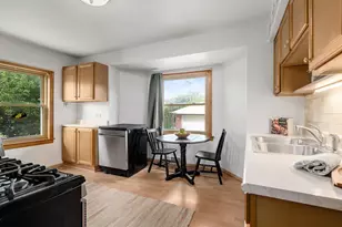 2236 S 5th Ave, North Riverside, IL 60546 - Photo 8