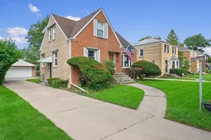 2236 S 5th Ave, North Riverside, IL 60546 - Photo 2