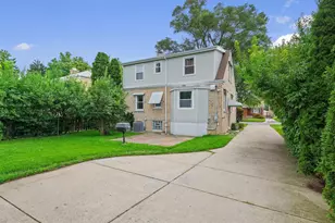 2236 S 5th Ave, North Riverside, IL 60546 - Photo 22
