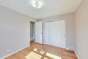 4839 Crain St, Skokie, IL 60077 - Photo 18