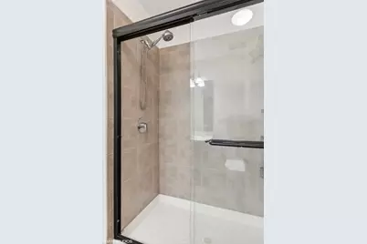 235 W Van Buren Street #4219, Chicago, IL 60607 - Photo 10