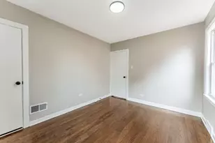 8055 S Wabash Ave, Chicago, IL 60619 - Photo 14