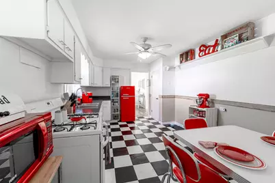 610 N East Street, Plano, IL 60545 - Photo 10