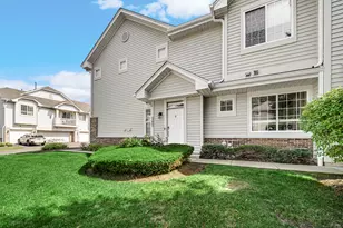 565 Blue Springs Dr, Fox Lake, IL 60020 - Photo 2
