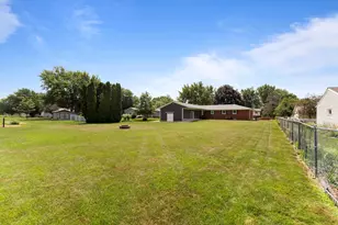 58 Douglas Dr, Coal Valley, IL 61240 - Photo 46