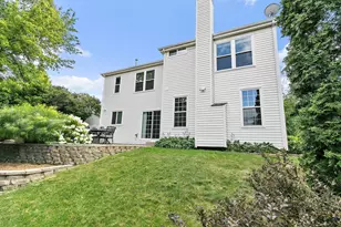 925 Cortney Dr, Carpentersville, IL 60110 - Photo 40