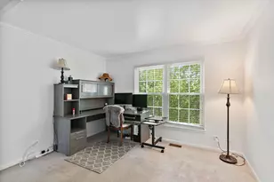 925 Cortney Dr, Carpentersville, IL 60110 - Photo 34