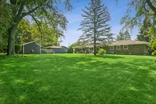 25558 W Wilson Ave, Wauconda, IL 60084 - Photo 30