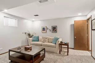 25558 W Wilson Ave, Wauconda, IL 60084 - Photo 24