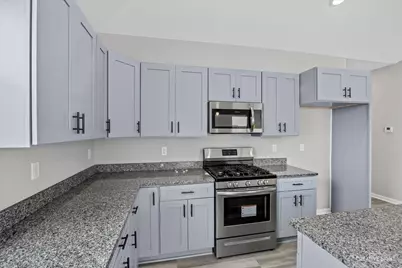 330 N Charles Street, Cortland, IL 60112 - Photo 12