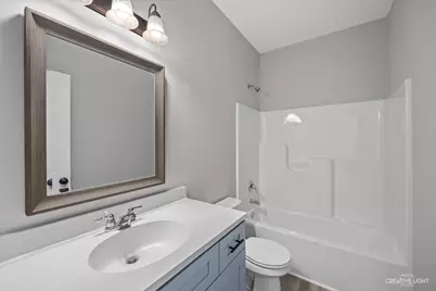 330 N Charles Street, Cortland, IL 60112 - Photo 18