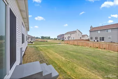 330 N Charles Street, Cortland, IL 60112 - Photo 24