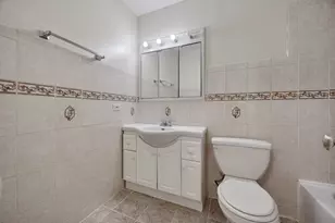 40 N Waterford Dr, Schaumburg, IL 60194 - Photo 20