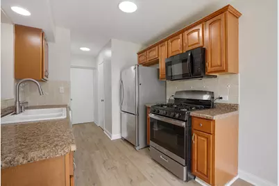 40 N Waterford Drive, Schaumburg, IL 60194 - Photo 12