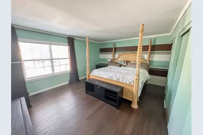 18002 Chantilly Lane, Hazel Crest, IL 60429 - Photo 6