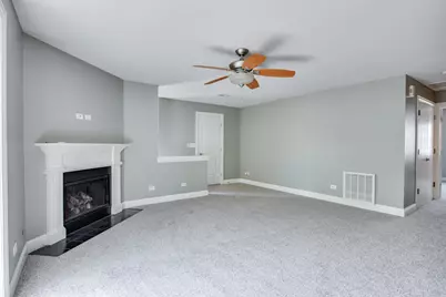 19 Foxcroft Road #203, Naperville, IL 60565 - Photo 8