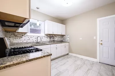 4825 W 28th Street, Cicero, IL 60804 - Photo 6