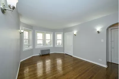 6322 N Albany Avenue #1W, Chicago, IL 60659 - Photo 2
