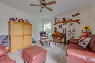 269 Forestview Dr, Crystal Lake, IL 60014 - Photo 16