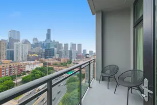 740 W Fulton St, Chicago, IL 60661 - Photo 16