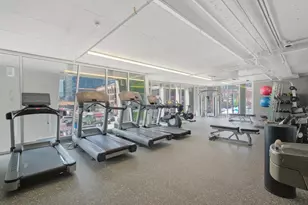740 W Fulton St, Chicago, IL 60661 - Photo 18