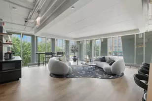 740 W Fulton St, Chicago, IL 60661 - Photo 22