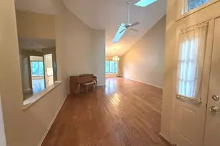 13485 Turtle Pond Ln, Palos Heights, IL 60463 - Photo 2