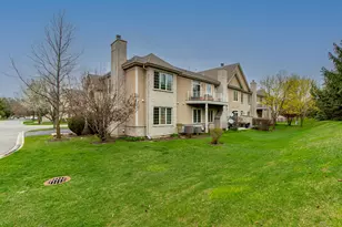 6 Beaconsfield Ct, Lincolnshire, IL 60069 - Photo 22