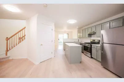 1452 Sturgeon Bay Court, Schaumburg, IL 60173 - Photo 8
