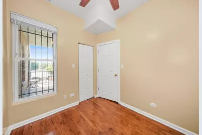 3921 W Huron Street #5, Chicago, IL 60624 - Photo 12