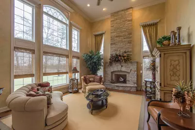 36W995 Red Gate Road, Saint Charles, IL 60175 - Photo 14