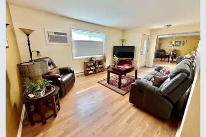 1S216 Ardmore Avenue, Villa Park, IL 60181 - Photo 8
