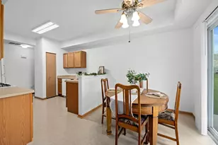 24850 W Franklin Ln, Plainfield, IL 60585 - Photo 10