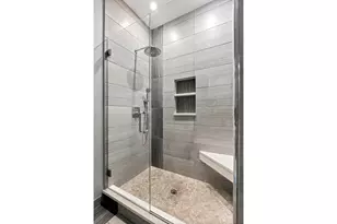 2712 W Montrose Ave, Chicago, IL 60618 - Photo 26